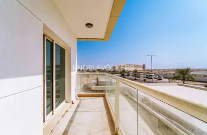 Apartment - 2 Bedrooms - 3 Bathrooms for sale in The LAX - Dubai South (Dubai World Central) - Dubai