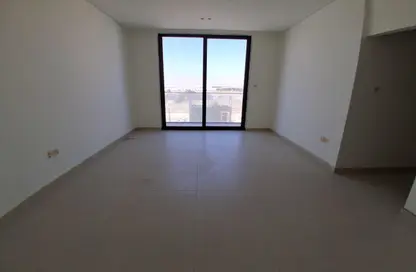 Apartment - 2 Bedrooms - 2 Bathrooms for rent in AlFalah - Muwaileh Commercial - Sharjah