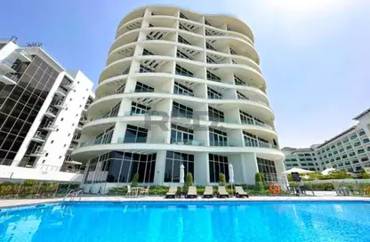 Apartment - 1 Bedroom - 2 Bathrooms for rent in Royal Bay - Palm Jumeirah - Dubai