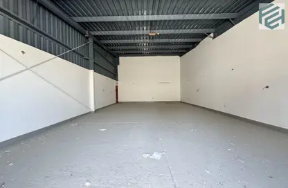 Warehouse - Studio for rent in Al Mozon Building 3 - Industrial Area 6 - Sharjah Industrial Area - Sharjah