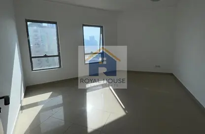 Apartment - 3 Bedrooms - 3 Bathrooms for sale in Al Majaz 1 - Al Majaz - Sharjah