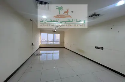 Apartment - 3 Bedrooms - 4 Bathrooms for rent in Al Mahatta - Al Qasimia - Sharjah