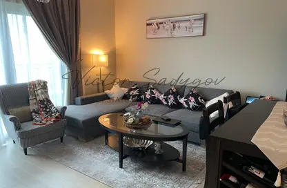 Apartment - 2 Bedrooms - 2 Bathrooms for sale in Waters Edge - Yas Island - Abu Dhabi