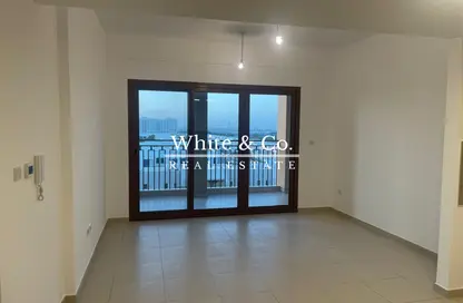 Apartment - 1 Bedroom - 2 Bathrooms for sale in Zahra Breeze Apartments 4A - Zahra Breeze Apartments - Town Square - Dubai