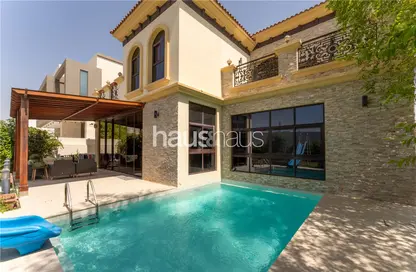 Villa - 7 Bedrooms - 7 Bathrooms for sale in Legacy - Jumeirah Park - Dubai