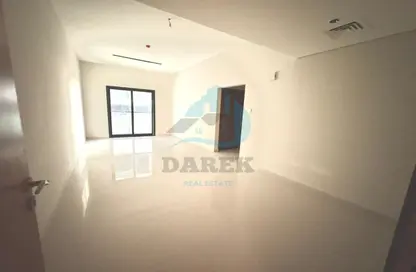 Apartment - 2 Bedrooms - 2 Bathrooms for rent in Gulfa Towers - Al Rashidiya 1 - Al Rashidiya - Ajman