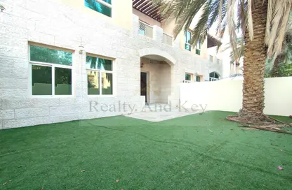 Villa - 4 Bedrooms - 6 Bathrooms for rent in Al Mushrif - Abu Dhabi