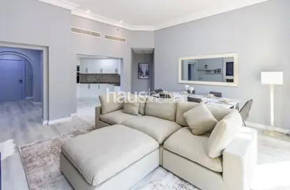 Apartment - 2 Bedrooms - 4 Bathrooms for rent in Al Haseer - Shoreline Apartments - Palm Jumeirah - Dubai