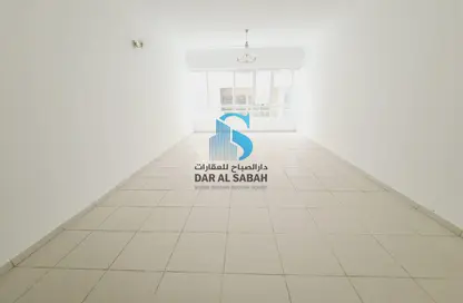 Apartment - 2 Bedrooms - 3 Bathrooms for rent in New Al Taawun Road - Al Taawun - Sharjah