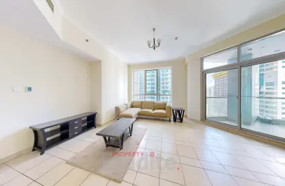 Apartment - 2 Bedrooms - 3 Bathrooms for rent in The Torch - Dubai Marina - Dubai