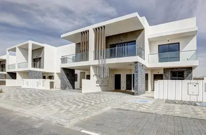 Villa - 3 Bedrooms - 5 Bathrooms for sale in Redwoods - Yas Acres - Yas Island - Abu Dhabi