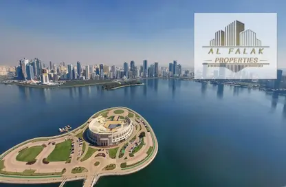 Apartment - 4 Bedrooms - 6 Bathrooms for rent in Bukhatir Tower - Al Majaz 3 - Al Majaz - Sharjah