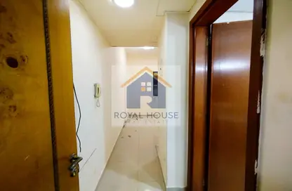 Apartment - Studio - 1 Bathroom for rent in Al Taawun - Sharjah