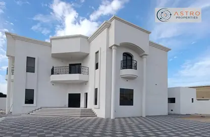 Villa - 5 Bedrooms - 7 Bathrooms for rent in Al Warqa'a 3 - Al Warqa'a - Dubai