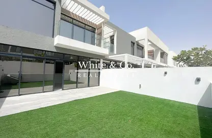 Villa - 3 Bedrooms - 4 Bathrooms for sale in Jumeirah Luxury - Jumeirah Golf Estates - Dubai