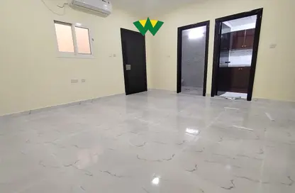 Apartment - 1 Bedroom - 2 Bathrooms for rent in Baniyas East - Baniyas - Abu Dhabi