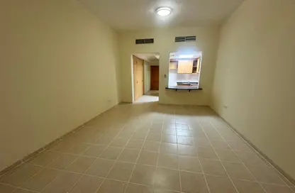 Apartment - 1 Bathroom for rent in Building 148 to Building 202 - Mogul Cluster - Discovery Gardens - Dubai