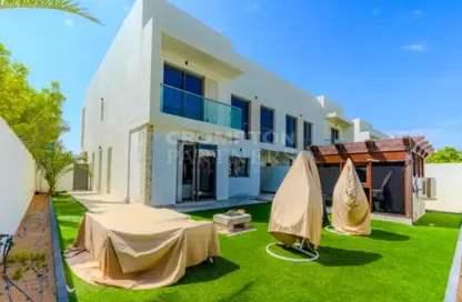 Villa - 4 Bedrooms - 5 Bathrooms for sale in Aspens - Yas Acres - Yas Island - Abu Dhabi