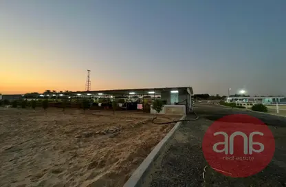 Farm - Studio for sale in Murqquab - Dubai