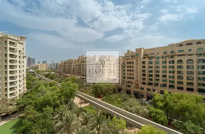 Apartment - 2 Bedrooms - 2 Bathrooms for rent in Al Anbara - Shoreline Apartments - Palm Jumeirah - Dubai