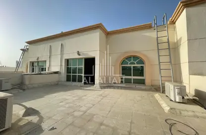 Villa - 6 Bedrooms - 7 Bathrooms for rent in Muroor Area - Abu Dhabi