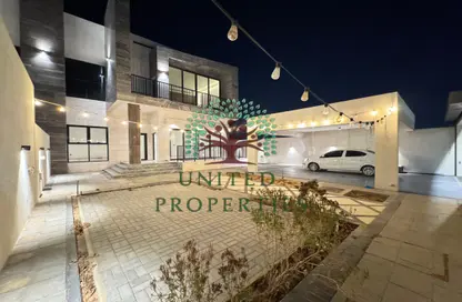 Townhouse - 4 Bedrooms - 6 Bathrooms for rent in Hoshi - Al Badie - Sharjah