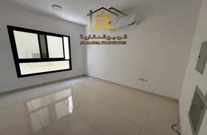 Apartment - 1 Bathroom for rent in Al Jurf Industrial 2 - Al Jurf Industrial - Ajman