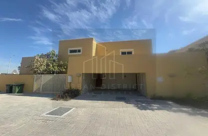 Villa - 4 Bedrooms - 6 Bathrooms for rent in Yasmin Community - Al Raha Gardens - Abu Dhabi