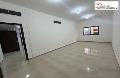 Apartment - 3 Bedrooms - 2 Bathrooms for rent in Khalifa Street - Abu Dhabi