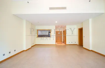 Apartment - 1 Bedroom - 2 Bathrooms for rent in Al Habool - Shoreline Apartments - Palm Jumeirah - Dubai