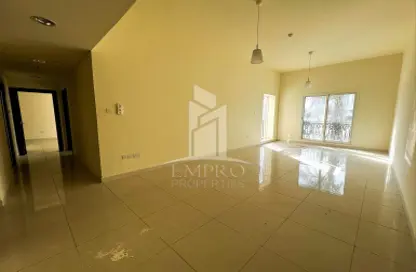 Apartment - 2 Bedrooms - 2 Bathrooms for rent in Valencia Park - Jumeirah Village Circle - Dubai