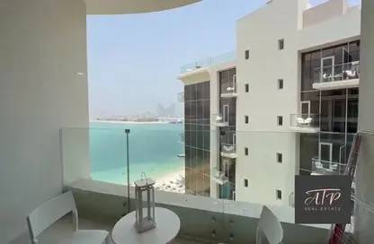 Apartment - 1 Bedroom - 2 Bathrooms for sale in Royal Bay - Palm Jumeirah - Dubai