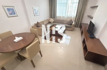 Apartment - 2 Bedrooms - 1 Bathroom for rent in Pearl MAAM Residence - Sultan Bin Zayed the First Street - Muroor Area - Abu Dhabi