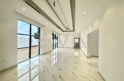 Villa - 5 Bedrooms - 6 Bathrooms for rent in Al Barsha South 2 - Al Barsha South - Al Barsha - Dubai