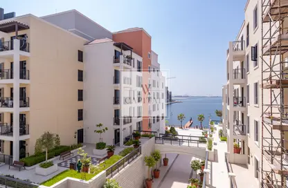 Apartment - 2 Bedrooms - 3 Bathrooms for rent in La Rive - Building 3 - La Mer - Jumeirah - Dubai