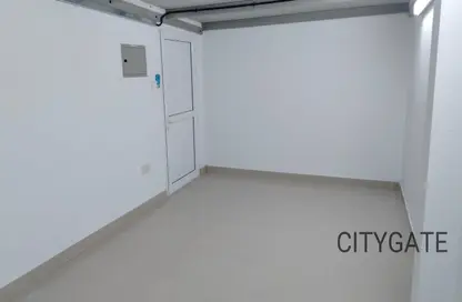 Retail - Studio for rent in Mankhool - Bur Dubai - Dubai