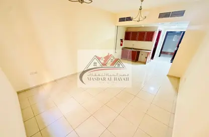 Apartment - 1 Bathroom for rent in Muwaileh 29 Building - Muwaileh - Sharjah