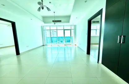 Apartment - 2 Bedrooms - 3 Bathrooms for rent in Jumeirah Garden City - Al Satwa - Dubai