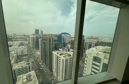 Apartment - 3 Bedrooms - 4 Bathrooms for rent in Shining Towers - Al Khalidiya - Abu Dhabi