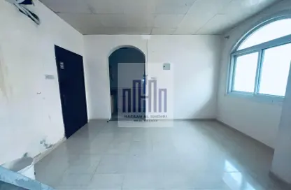 Apartment - Studio - 1 Bathroom for rent in Fire Station Road - Muwaileh - Sharjah