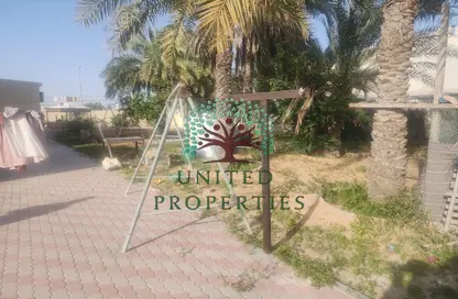 Villa - 5 Bedrooms for sale in Al Qarain - Sharjah