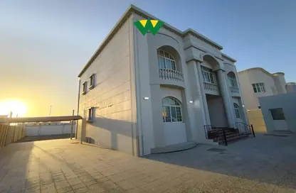 Villa - 5 Bedrooms - 6 Bathrooms for rent in Mohamed Bin Zayed Centre - Mohamed Bin Zayed City - Abu Dhabi