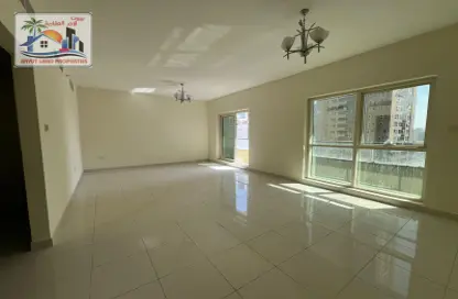 Apartment - 3 Bedrooms - 4 Bathrooms for rent in Al Khan Corniche - Al Khan - Sharjah