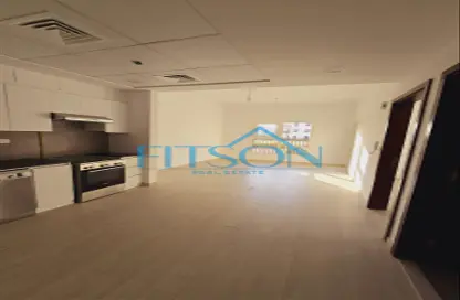 Apartment - 1 Bedroom - 2 Bathrooms for rent in Al Thamam 24 - Al Thamam - Remraam - Dubai