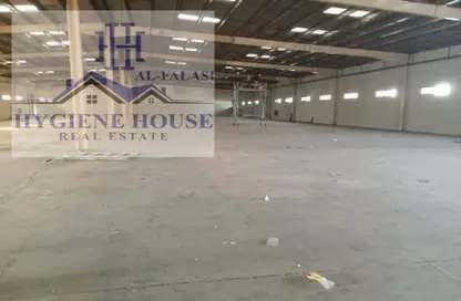 Warehouse - Studio - 4 Bathrooms for rent in Al Jurf Industrial 1 - Al Jurf Industrial - Ajman