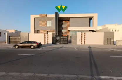 Villa - 6 Bedrooms for rent in Shakhbout City - Abu Dhabi