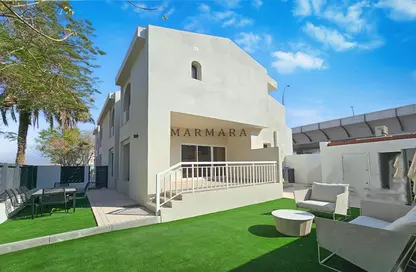 Villa - 3 Bedrooms - 4 Bathrooms for rent in Jumeirah 2 Villas - Jumeirah 2 - Jumeirah - Dubai