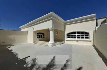 Villa - 3 Bedrooms - 3 Bathrooms for rent in Mohamed Bin Zayed Centre - Mohamed Bin Zayed City - Abu Dhabi