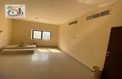 Apartment - 3 Bedrooms - 3 Bathrooms for rent in Al Marzouqi Tower A - Al Marzouqi Towers - Al Qasimia - Sharjah