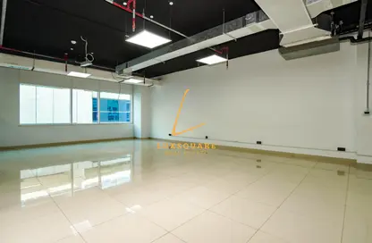 Office Space - Studio - 1 Bathroom for rent in Bay Square Building 7 - Bay Square - Business Bay - Dubai